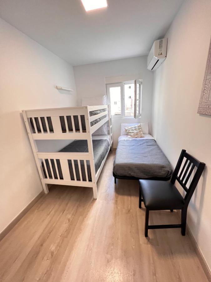 Centro Historico Especial Grupos Parking Gratis Picasso 01-3D Apartment Malaga Exterior photo